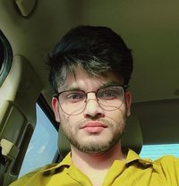 Sam - Male adult performer in Doha