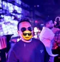 Sam - Male escort in Dubai