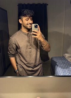 Sam - Acompañantes masculino in Dubai Photo 4 of 5