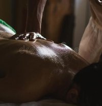 Tantra/Erotic/Sensual Massage FOR WOMEN - Masajista in Dubai