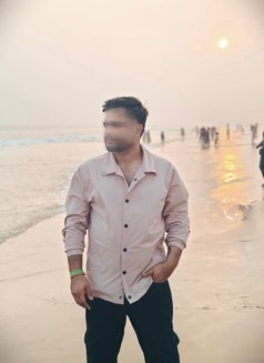 Sam - Male escort in Gurgaon Photo 3 of 4