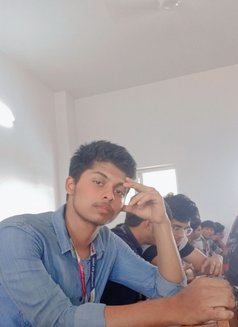 Sam - Acompañantes masculino in Hyderabad Photo 4 of 6