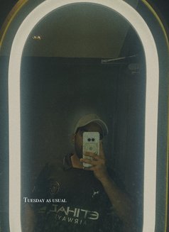 Sam Biggg cockkkk Want to enjoy Try mee. - Male escort in Kolkata Photo 1 of 3