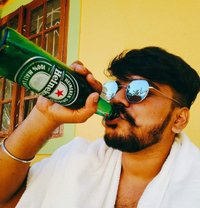 Sam - Male escort in Kolkata Photo 5 of 5