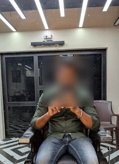 Sam - Male escort in Madurai Photo 1 of 1