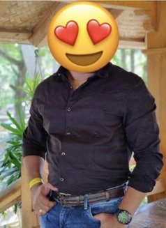 Sam - Acompañantes masculino in Mumbai Photo 3 of 3