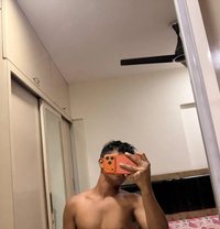 Sam - Male escort in Mumbai