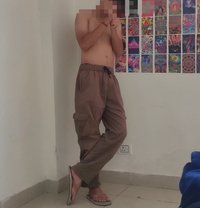 Sam - Male companion in New Delhi