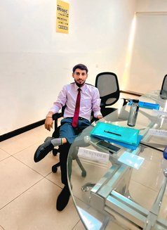 Sam - Male escort in New Delhi Photo 1 of 2