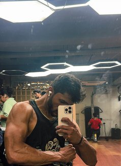 Sam - Acompañantes masculino in New Delhi Photo 5 of 10