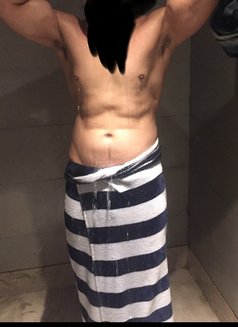 Sam - Male escort in New Delhi Photo 1 of 1