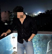 Sam - Male escort in New Delhi