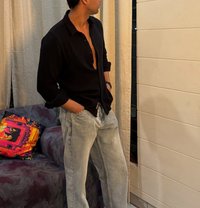 Sam - Male escort in New Delhi