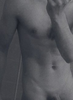 Damn! It's Sam! - Male escort in New Delhi Photo 3 of 4