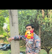 Sam - Male escort in New Delhi