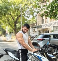Sam - Male escort in New Delhi