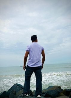 Sam - Male companion in Noida Photo 1 of 1