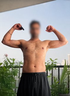Sam - Acompañantes masculino in New Delhi Photo 1 of 1