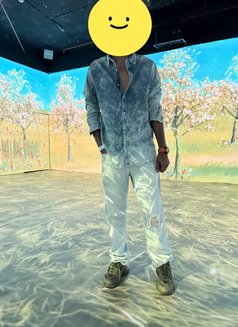 Sam - Male escort in Pune Photo 1 of 5