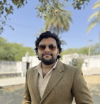 Sam - Male escort in Surat