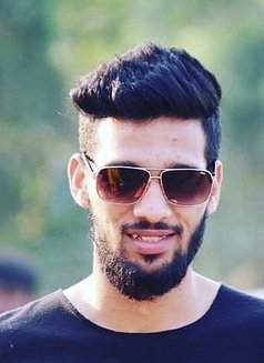 Sam :- Individual escort - Male escort in Mumbai Photo 7 of 7