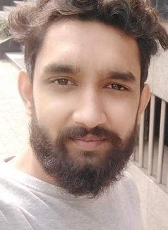 Sam Khan - Acompañantes masculino in Dhaka Photo 1 of 3