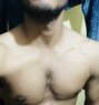 Sam - Acompañantes masculino in Pune Photo 1 of 4