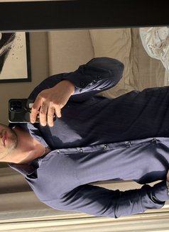 Sam - Acompañantes masculino in Dubai Photo 10 of 10