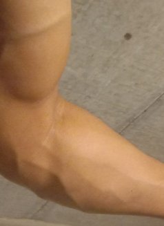 Sam Lover - Male escort in Chennai Photo 3 of 11