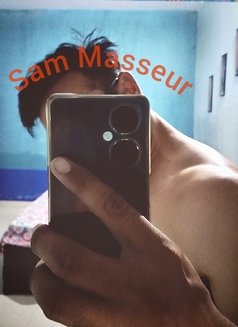 Sam Masseur ,The Sensualist - Masajista in New Delhi Photo 19 of 19