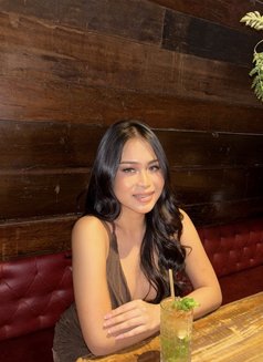 Sam Moore - Acompañantes transexual in Manila Photo 6 of 6