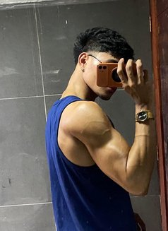 Sam - Male escort in Muscat Photo 2 of 2