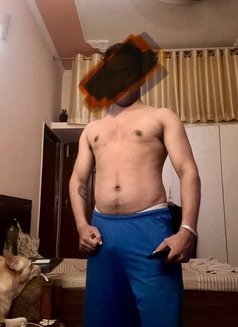 Sam Saluja - Male escort in Dehradun, Uttarakhand Photo 3 of 3