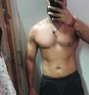 Sam Sharma - Acompañantes masculino in New Delhi Photo 1 of 3