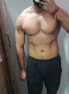 Sam Sharma - Acompañantes masculino in New Delhi Photo 3 of 3