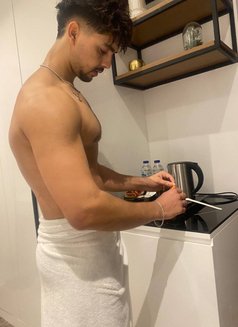 Sam 🥵🥵🌶️Spicy the Best - Male escort in Dubai Photo 5 of 26