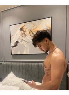 Sam 🥵🥵🌶️Spicy the Best - Male escort in Dubai Photo 19 of 26