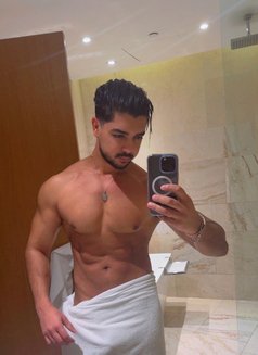 Sam 🥵🥵🌶️Spicy the Best - Male escort in Dubai Photo 27 of 27