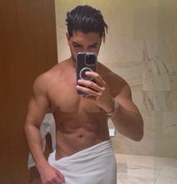 Spicy🥵🌶️ playboy - Acompañantes masculino in Dubai