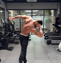 Sam - Male escort in Yerevan Photo 1 of 5