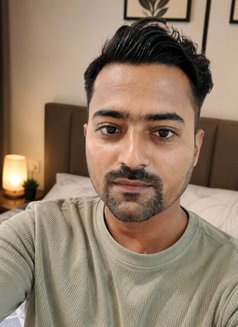 New Vacancy For Females - Male escort in Mumbai Photo 1 of 1