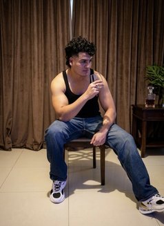 Sam VVIP - Male escort in Dubai Photo 3 of 3