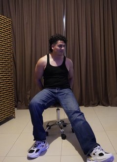 Sam VVIP - Male escort in Dubai Photo 5 of 5