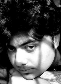 Sam Your Secret Keeper (genuine therapy) - Male escort in Kolkata Photo 3 of 4