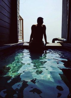 Sam Your Secret Keeper (Therapist) - Male escort in Kolkata Photo 1 of 1