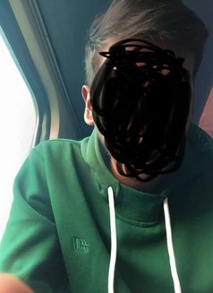 Sam420 - Male escort in Mumbai Photo 1 of 3