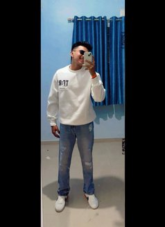 Sam555 - Male adult performer in Mumbai Photo 5 of 5