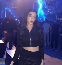 Sama - Transsexual escort in Beirut Photo 1 of 7