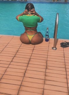 Sama Massage Spa - masseuse in Nairobi Photo 7 of 10