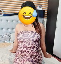 Samaayra Mittal independent - escort in Noida